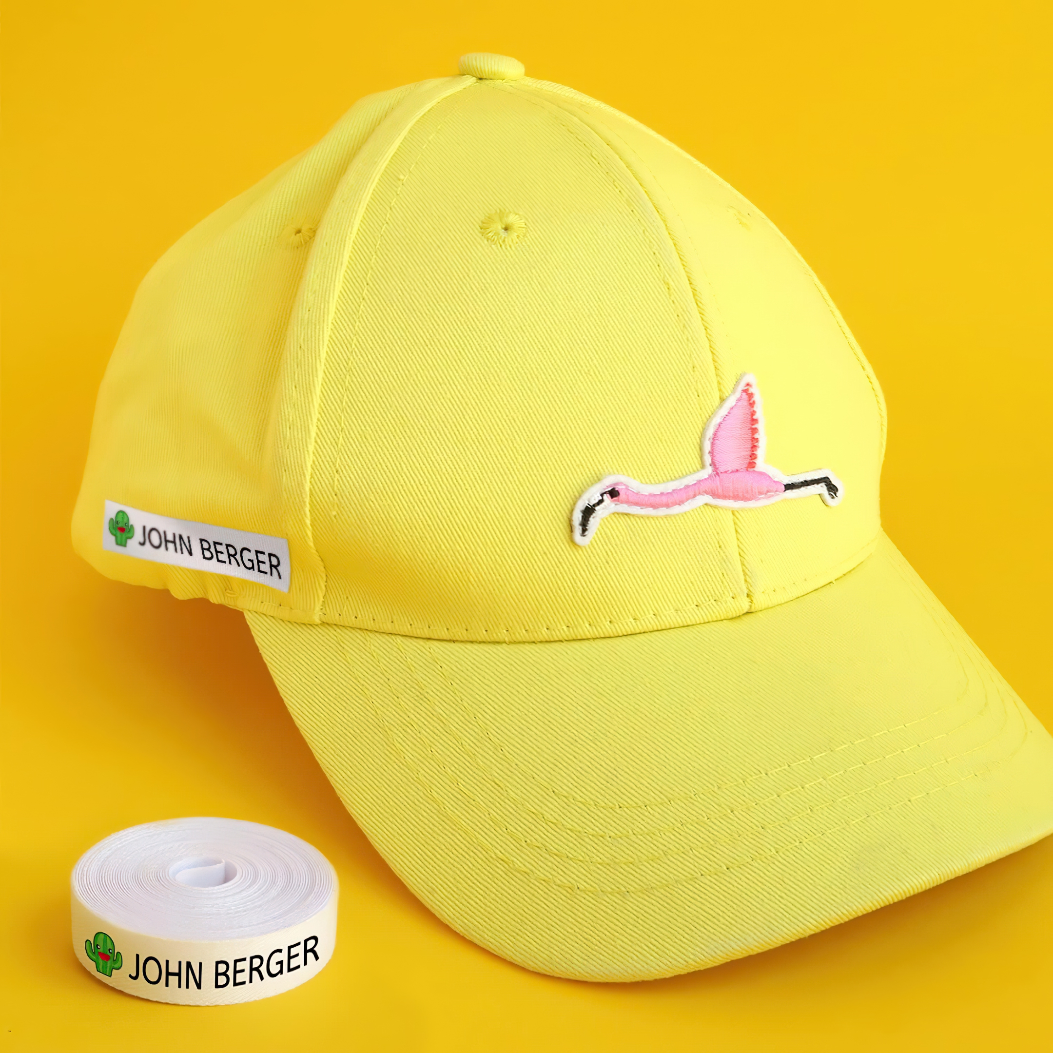 Haberdashery Online. Etiquetas + Pegatinas - las etiquetas termoadhesivas para ropa y las pegatinas personalizadas para otros útiles escolares.